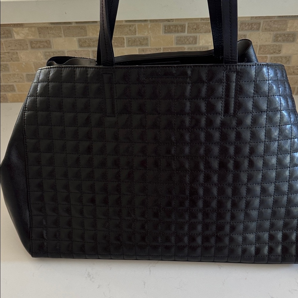 Banana Republic Black Leather Tote 👜